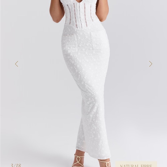 House of CB Ivory Textured Sleeveless V-Neck Maxi Dress - Picture 3 of 5